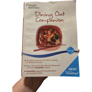 Weight Watchers Dining Out Companion: Points Plus Edition